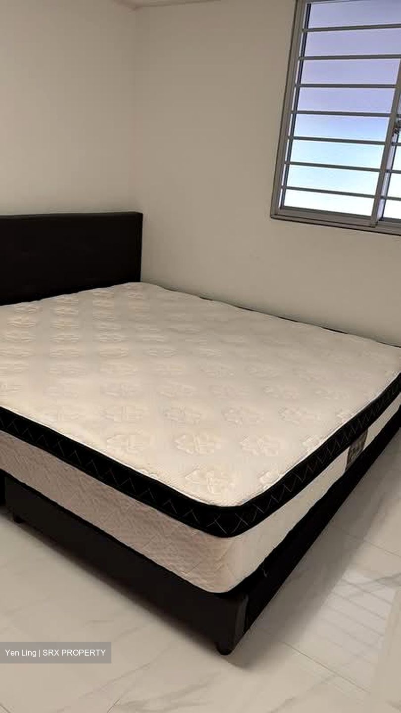 Blk 228 Bukit Batok Central (Bukit Batok), HDB 3 Rooms #570150661